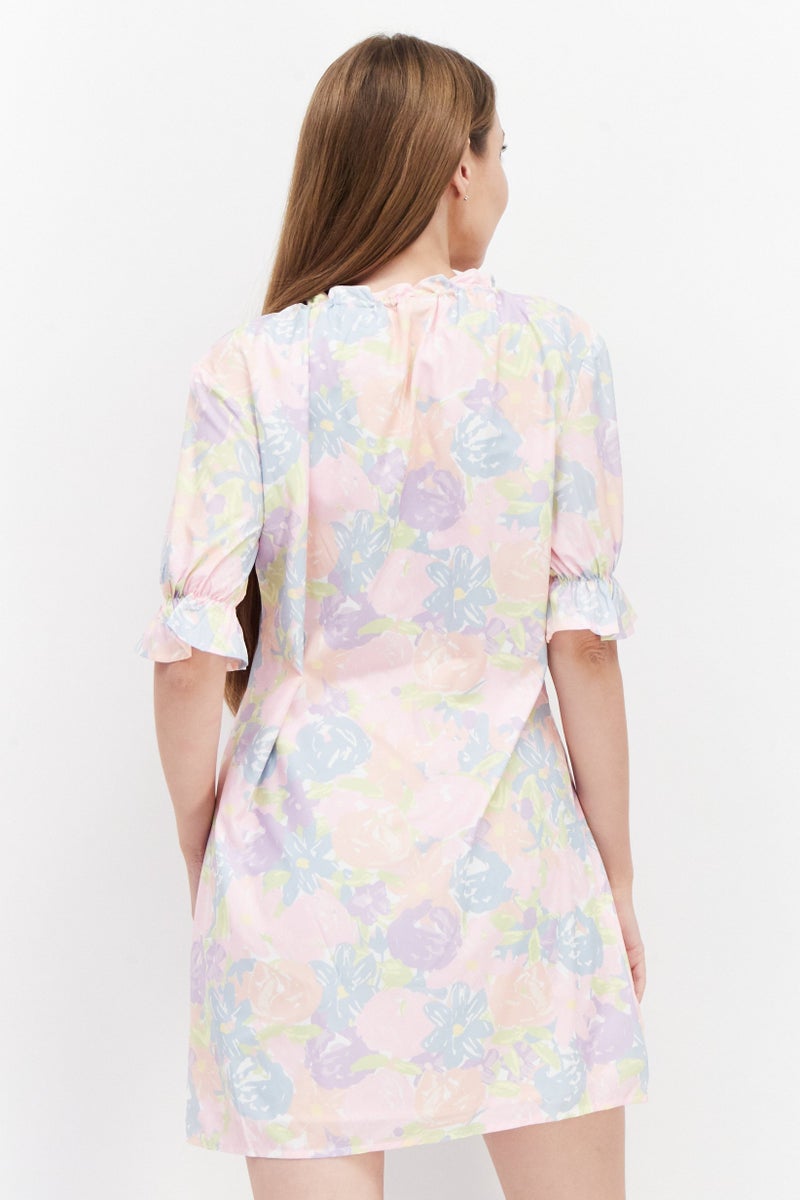 NA-KD فستان ميني مزخرف بالورود للنساء، مجموعة وردية - Image 3