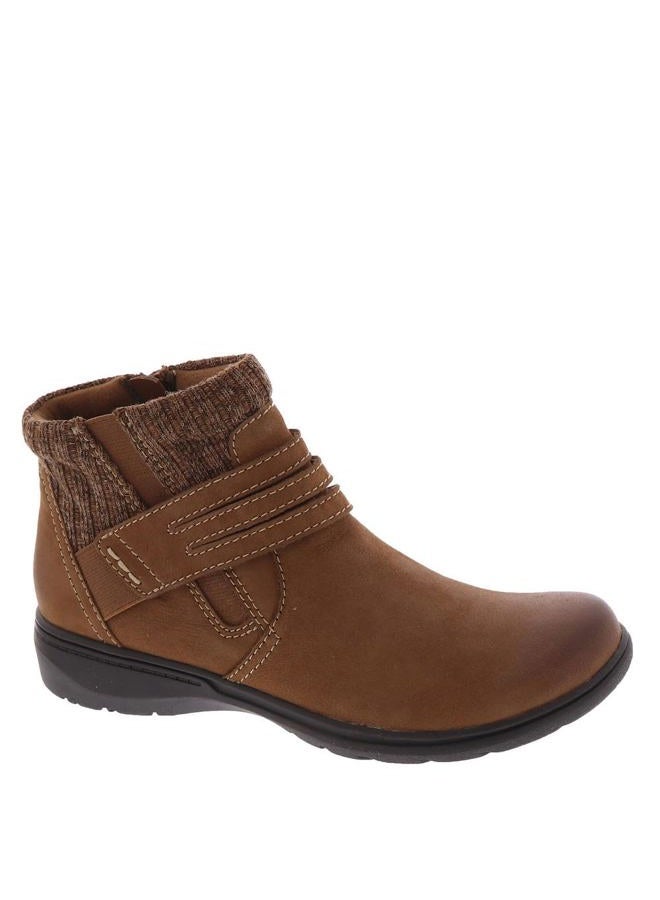 clarks Women's Carleigh Lane Ankle Boot, Dark Tan Nubuck, 5 - Image 1