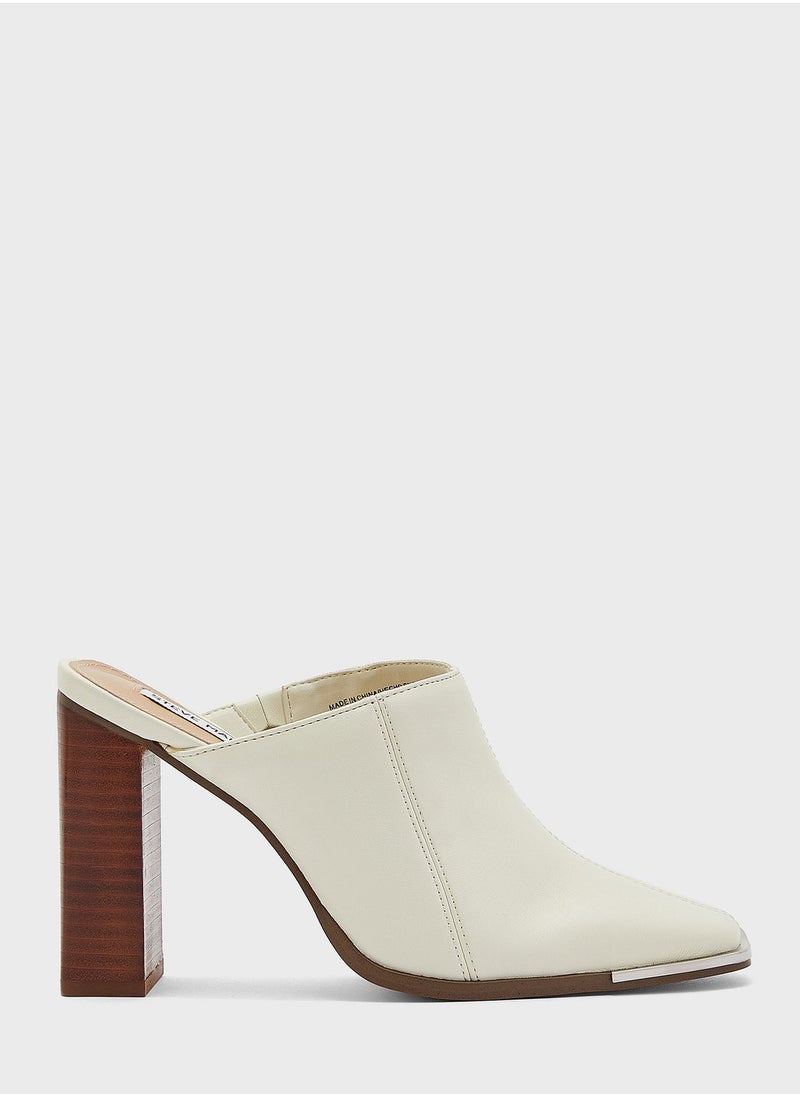 STEVE MADDEN - Sadler High Heel Pumps - Image 1