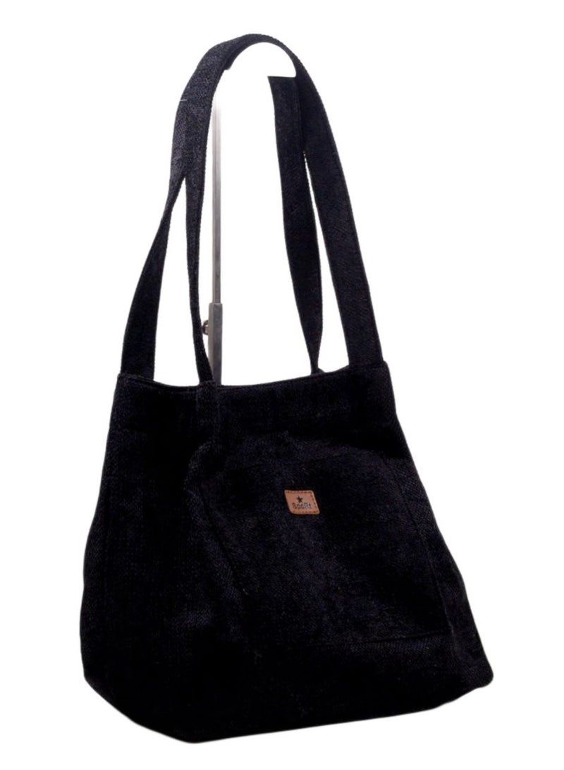 A chic women's bag with an attractive and elegant shape, black in colour - Image 2