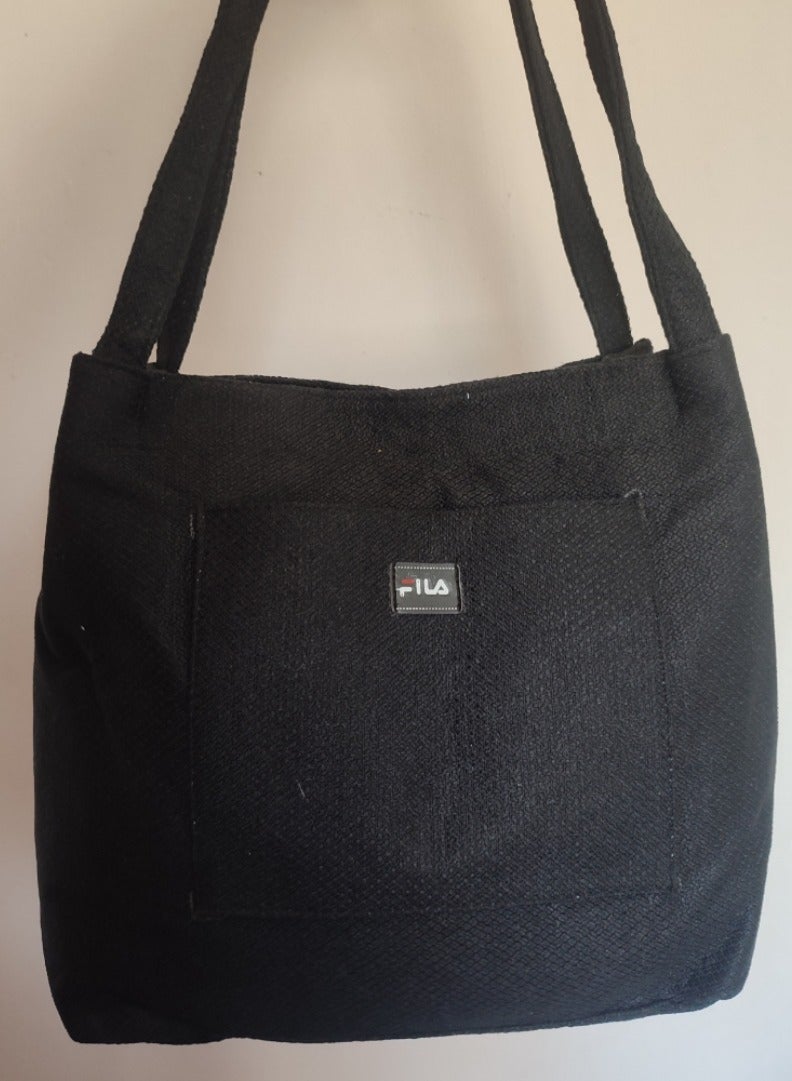 A chic women's bag with an attractive and elegant shape, black in colour - Image 4