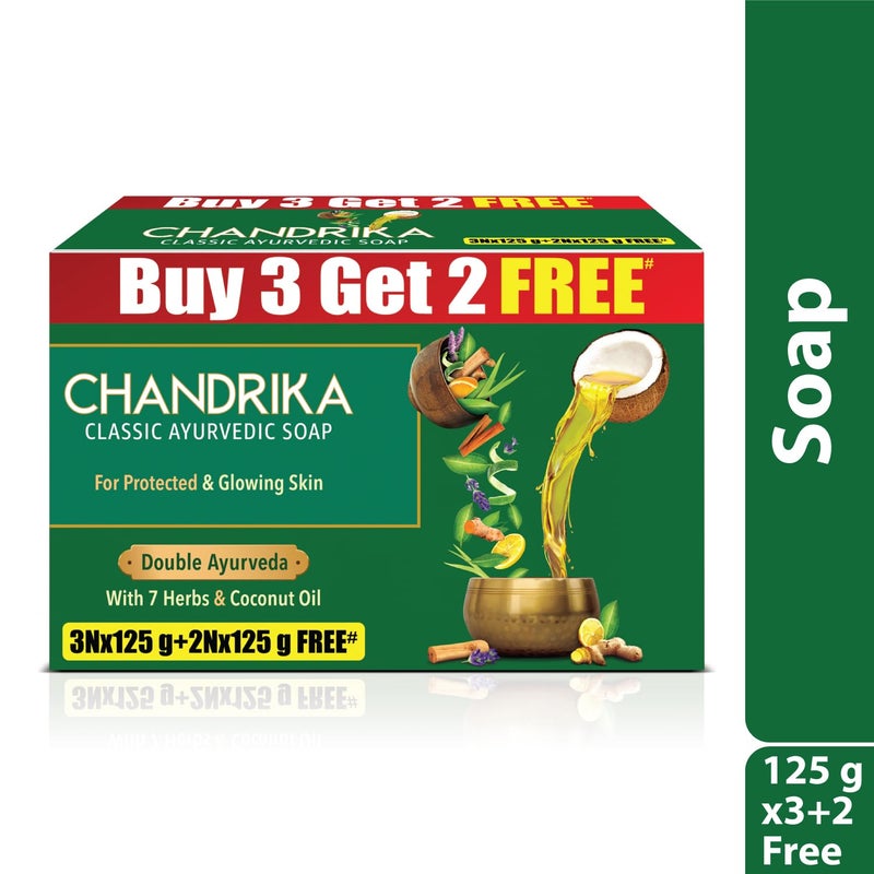 Chandrika صابون شاندريكا الأيورفيدي الكلاسيكي صابون يدوي الصنع لبشرة متألقة بشكل طبيعي لجميع أنواع البشرة 125 جرام عبوة من 3 2x125 جرام خالي من الصابون - Image 2