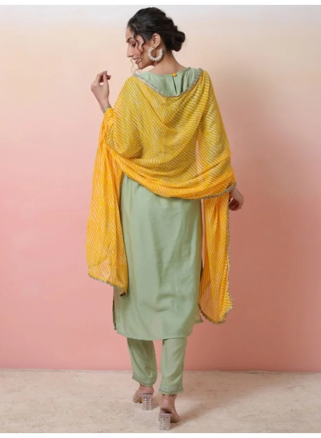 AKS Embroidered Regular Thread Work Chanderi Silk Kurta & Trousers With Dupatta