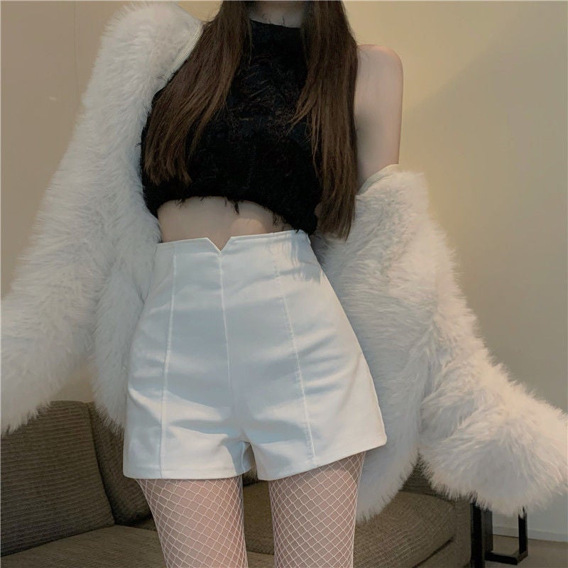 2023 Summer White Shorts for Women Plus Size Casual Hot Pants High Waist Slimming A-Line White  - Image 1
