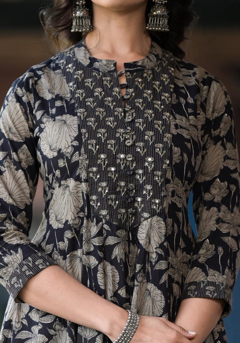 Varanga Women Black Mandarin Collar Embellished Yoke Three-Quarter Sleeves Paired With Printed Bottom And Dupatta - Image 4