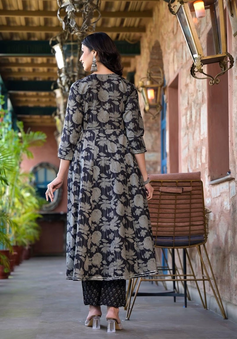 Varanga Women Black Mandarin Collar Embellished Yoke Three-Quarter Sleeves Paired With Printed Bottom And Dupatta - Image 3