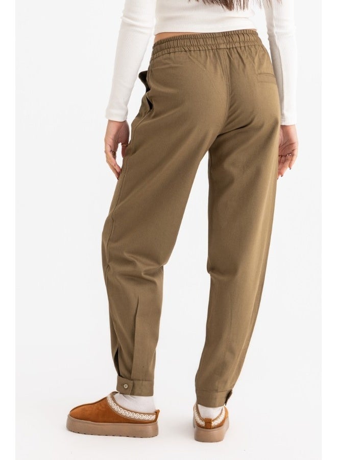 Dresscode Gabardine Pants In Olive Green - Image 4