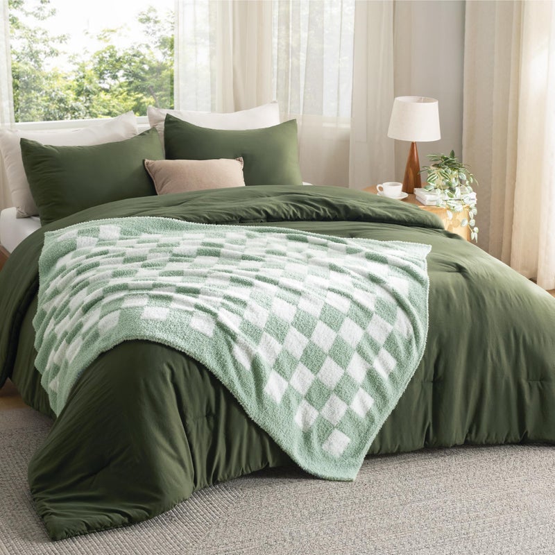 Bedsure Twin Comforter Set with Checkered Throw Blanket for Couch - 3 Pieces, 1 Olive Green Comforter Twin Size, 1 Pillow Sham, 1 Checkered Blanket, Super Soft, Lightweight & Fluffy for Bed & Sofa - Image 1