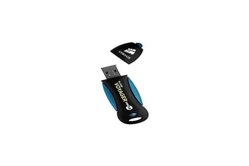 Corsair Flash Voyager USB3.0 32GB - Image 2