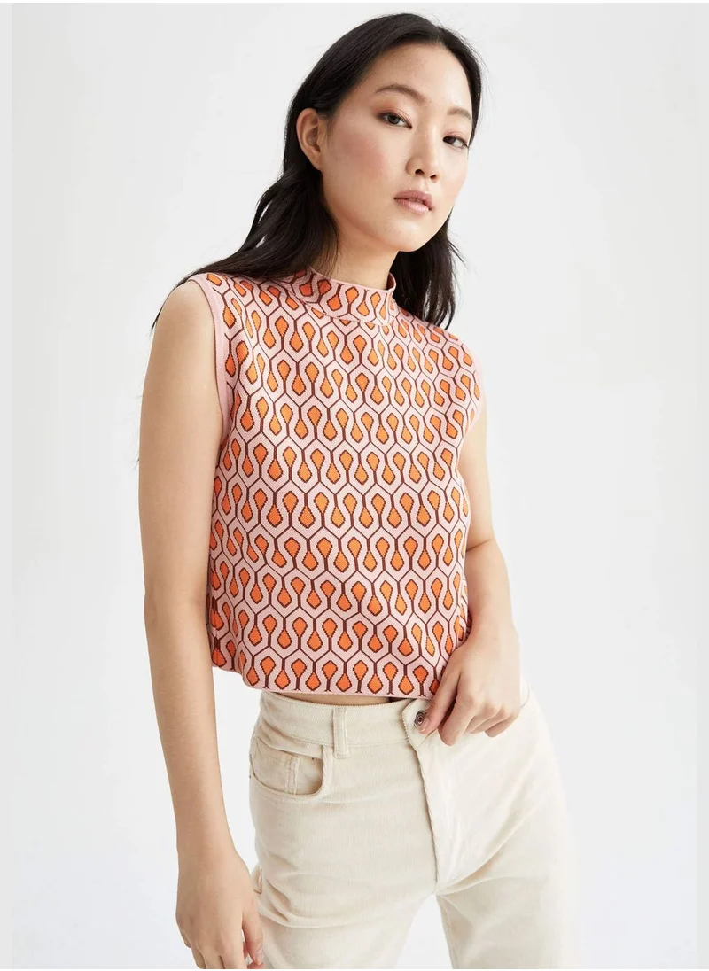 DeFacto Regular Fit Sleeveless Crop Top