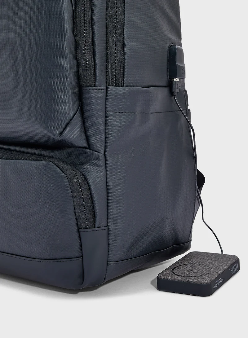 Seventy Five Padded Ventilation Back Support  Casual Backpack