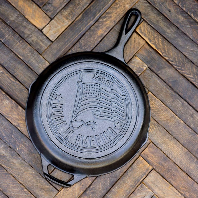 Lodge Cast Iron 10.25" Skillet with American Flag Design - Image 3