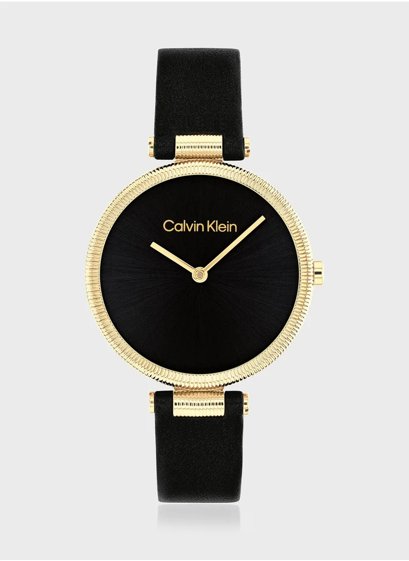 CALVIN KLEIN Leather Strap Analog Watch