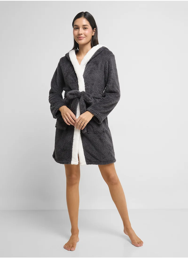 Ginger Plush Terry Robe With Contrast Trim