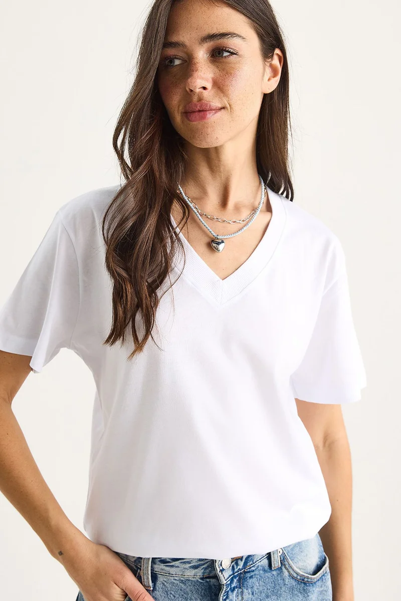 بيانكو لوتشي LUCCI Comfort Fit V-Neck Combed Cotton T-Shirt