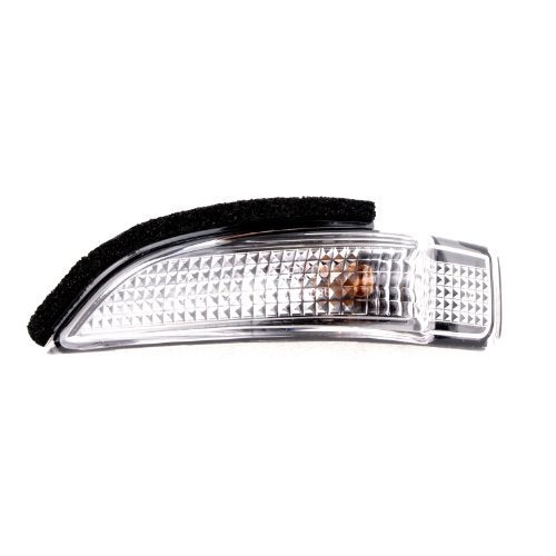 Toyota Genuine Parts - Lamp Assy, Side Turn (81740-52050) - Image 1