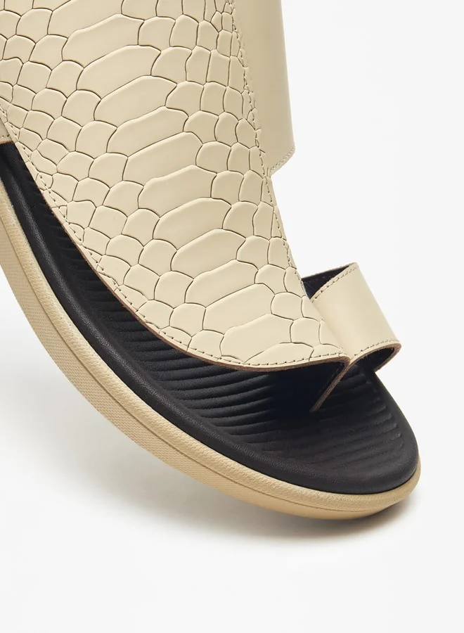 DUCHINI Men Textured Slip-On Arabic Sandals