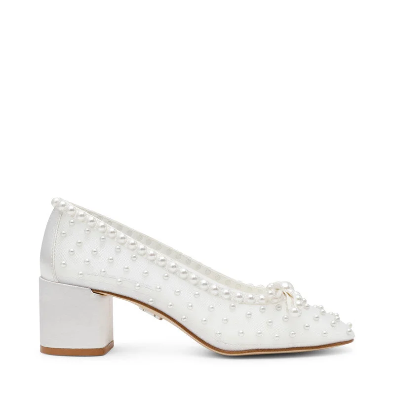STEVE MADDEN Quinnie Ivory Pearl Heels