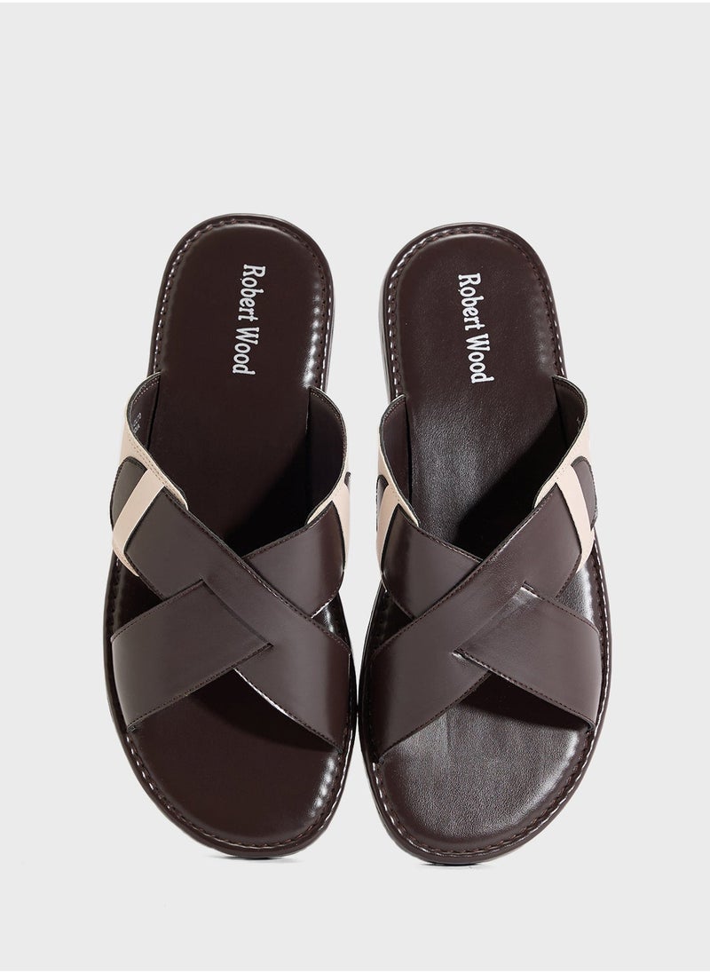 روبرت وود صنادل كاجوال بحزام متقاطع - Image 5