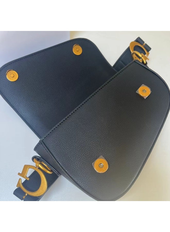 Guest Women's Fashion Sestri Logo Saddle Bag Armpit Bag Ladies Shoulder Bag Black - Image 4