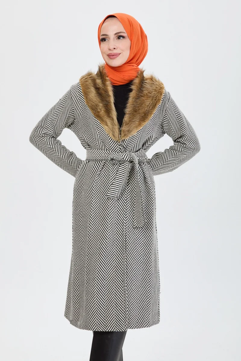 Tofisa 13092 White Fur Collar Thin Cashmere Coat
