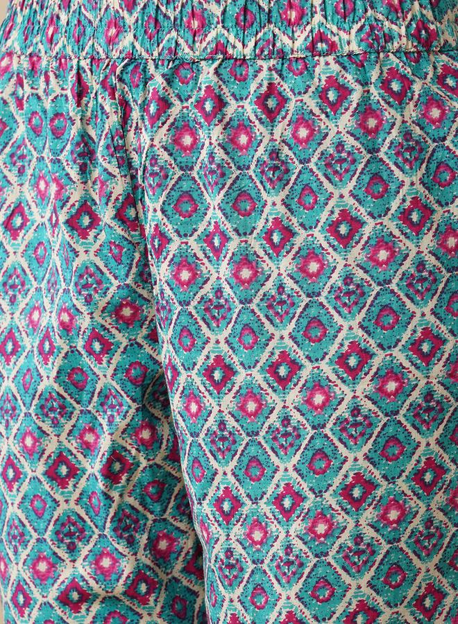 Globus Floral Print V-Neck Sleeveless Cotton A-Line Kurta with Trousers Co-Ords - Image 5