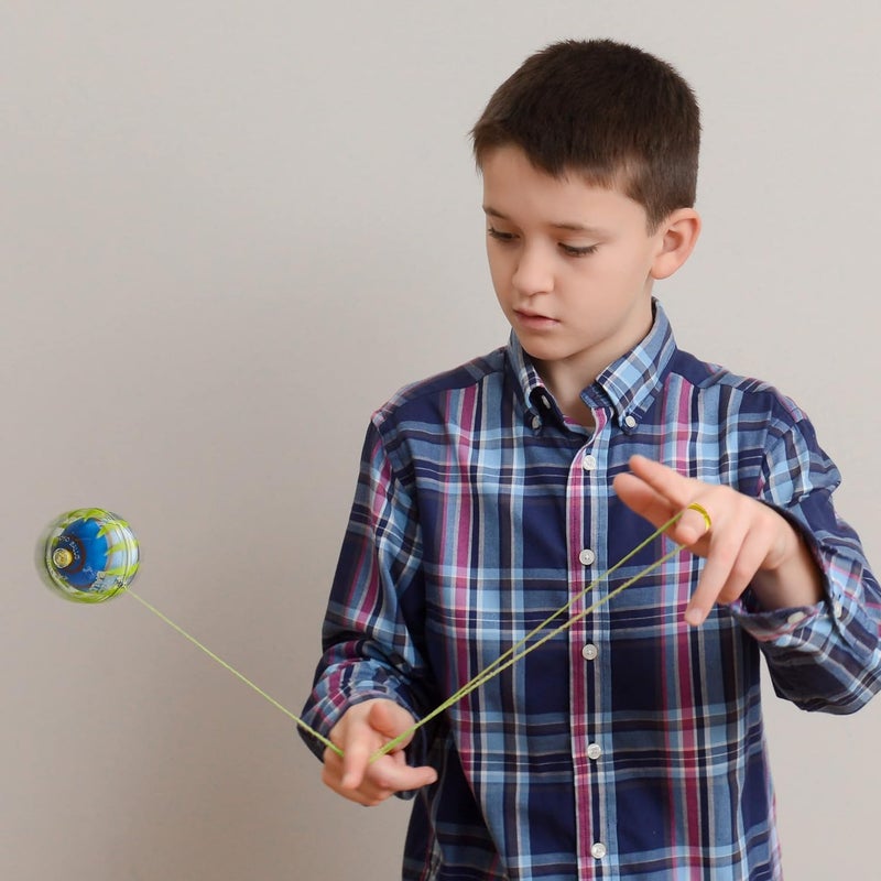 BIG TIME TOYS يويو بال أوتوماتيكي من بيغ تايم تويز، بألوان ونقوش متنوعة، لا يحتاج إلى إعادة لف، لمسة جديدة على المرح القديم، يعزز المهارات الحركية والتنسيق بين اليد والعين، ينمو مع مستوى المهارة - Image 5