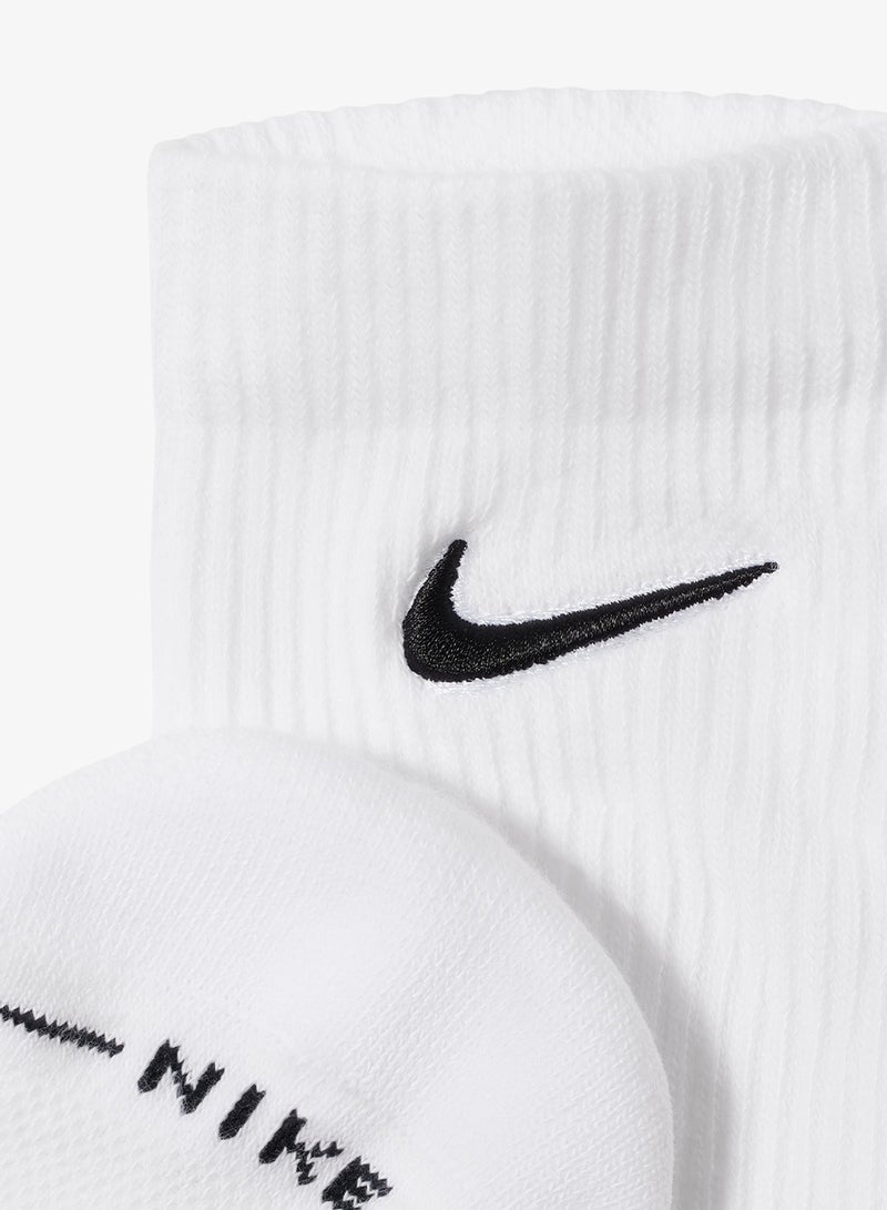 Nike 3-Pack Everyday Elevated Graphic Crew Socks - Image 3