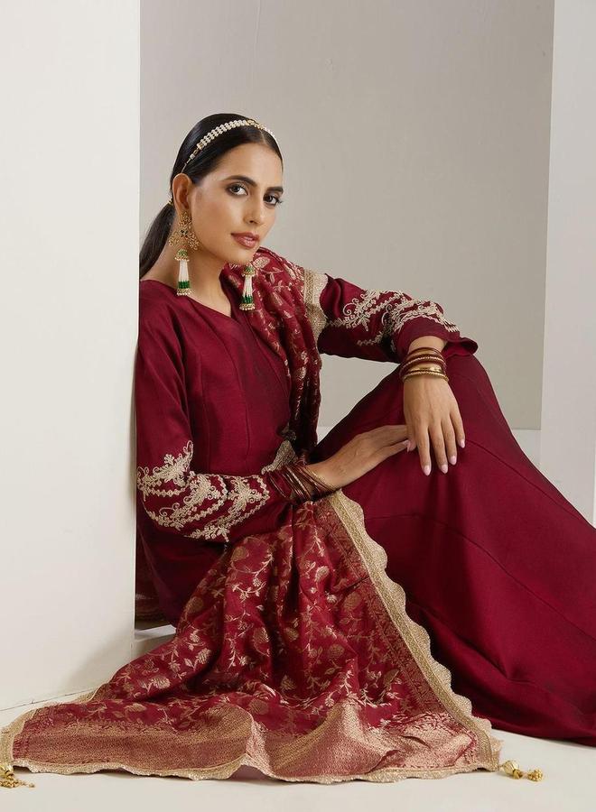 آي شين فستان ماكسي نسائي من إيشين بياقة على شكل حرف  وتفاصيل دانتيل - Image 1