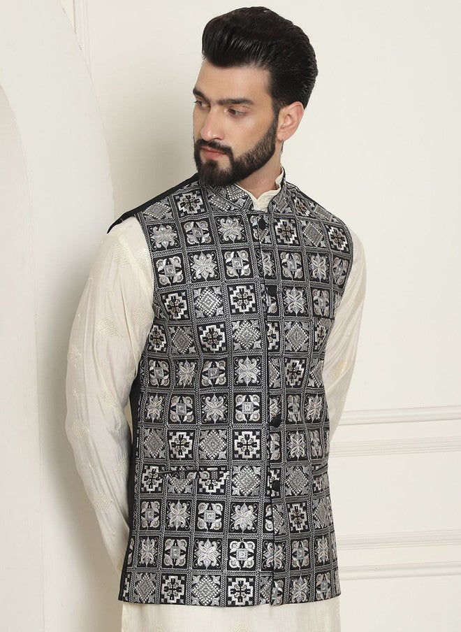 SOJANYA Black Embroidered Woven Nehru Jacket - Image 3