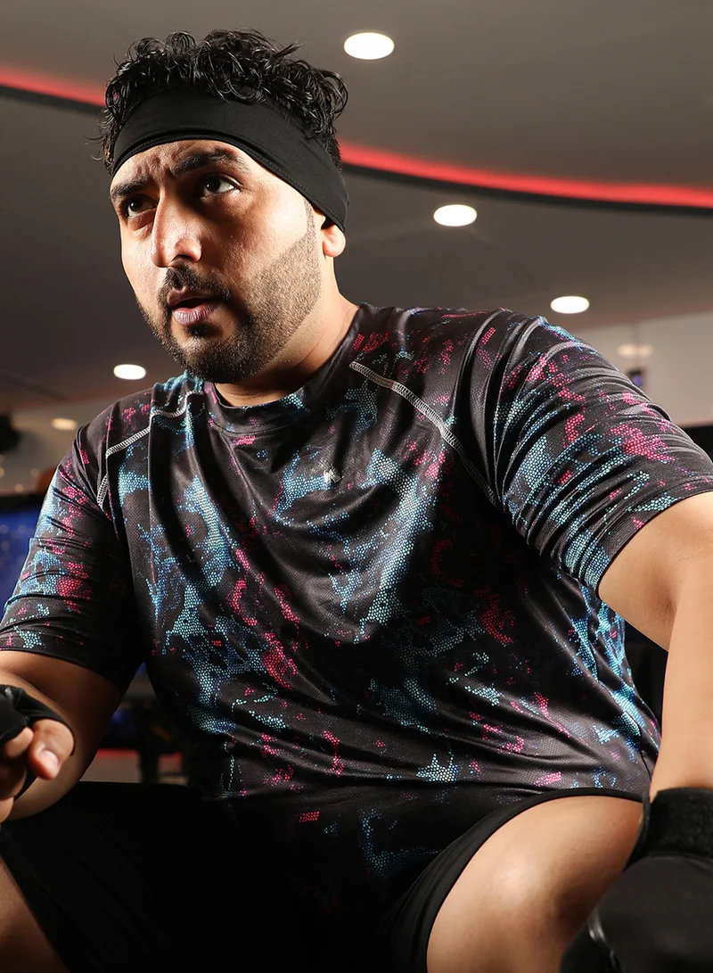 انستافاب بلس Instafab Plus Men's Midnight Black Abstract Activewear T-Shirt For Casual Wear | Crew Neck | Short Sleeve | Anti-Odor | Dri-Fit | Jersey T-Shirt Crafted With Comfort Fit & High-Performance