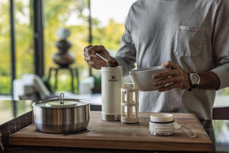 Stanley Classic Travel Mug French Press 16oz Cream Gloss - Image 4