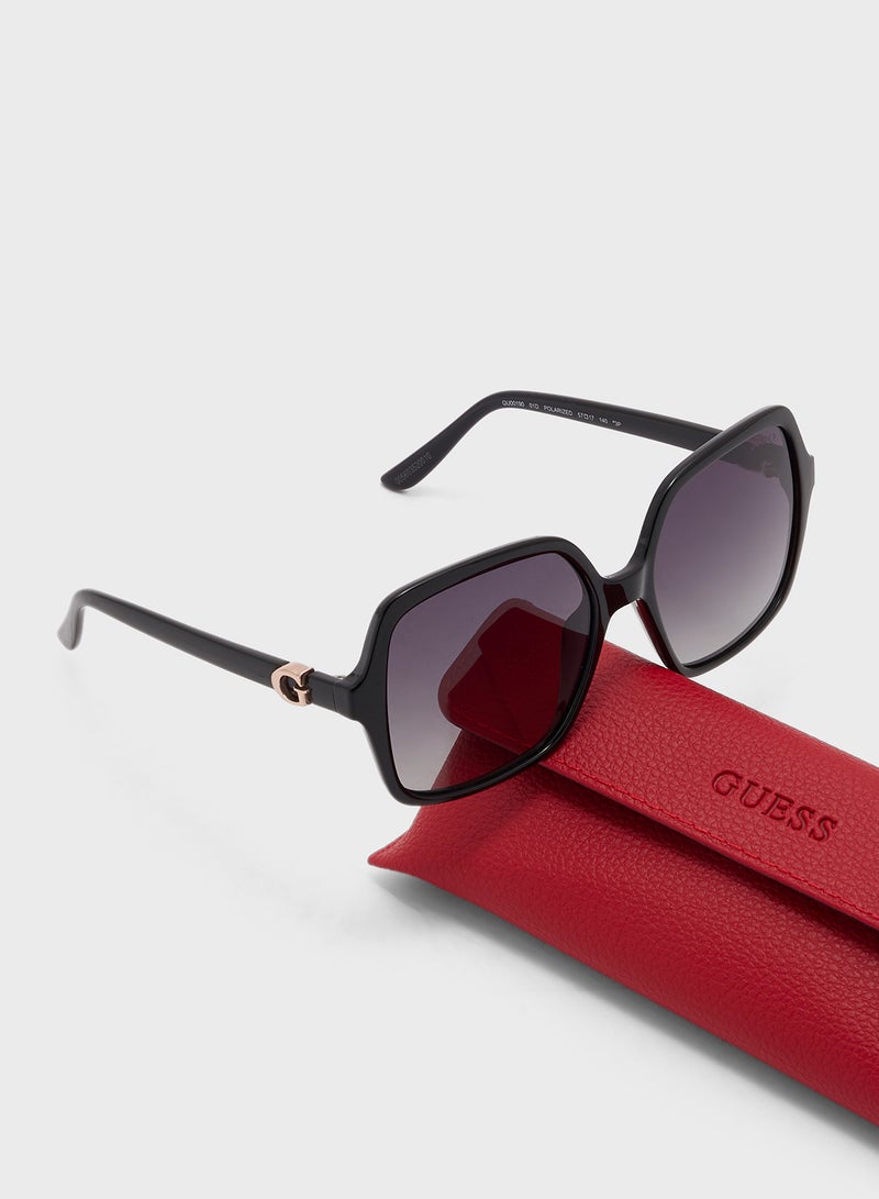 GUESS Oversized Sunglasses - Image 5