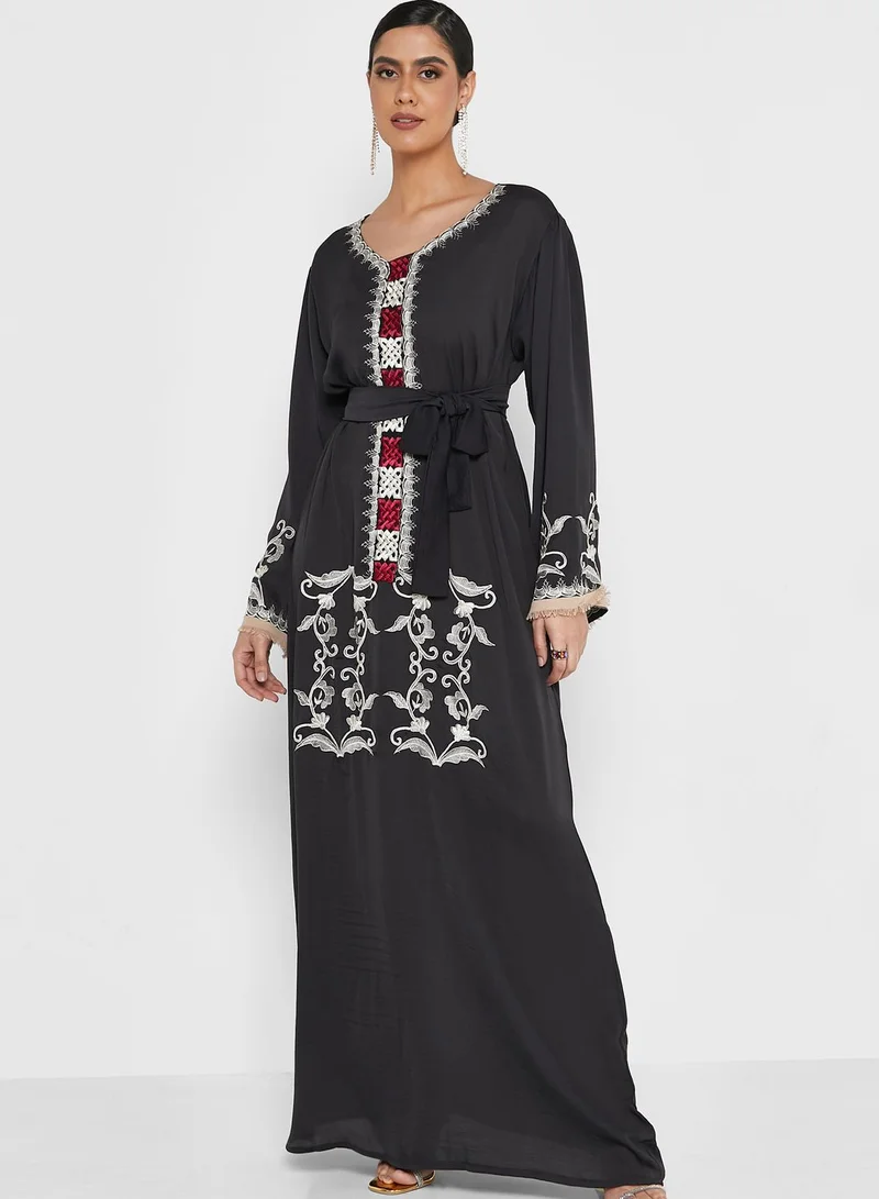 hayas closet Embellished Belted Jalabiya