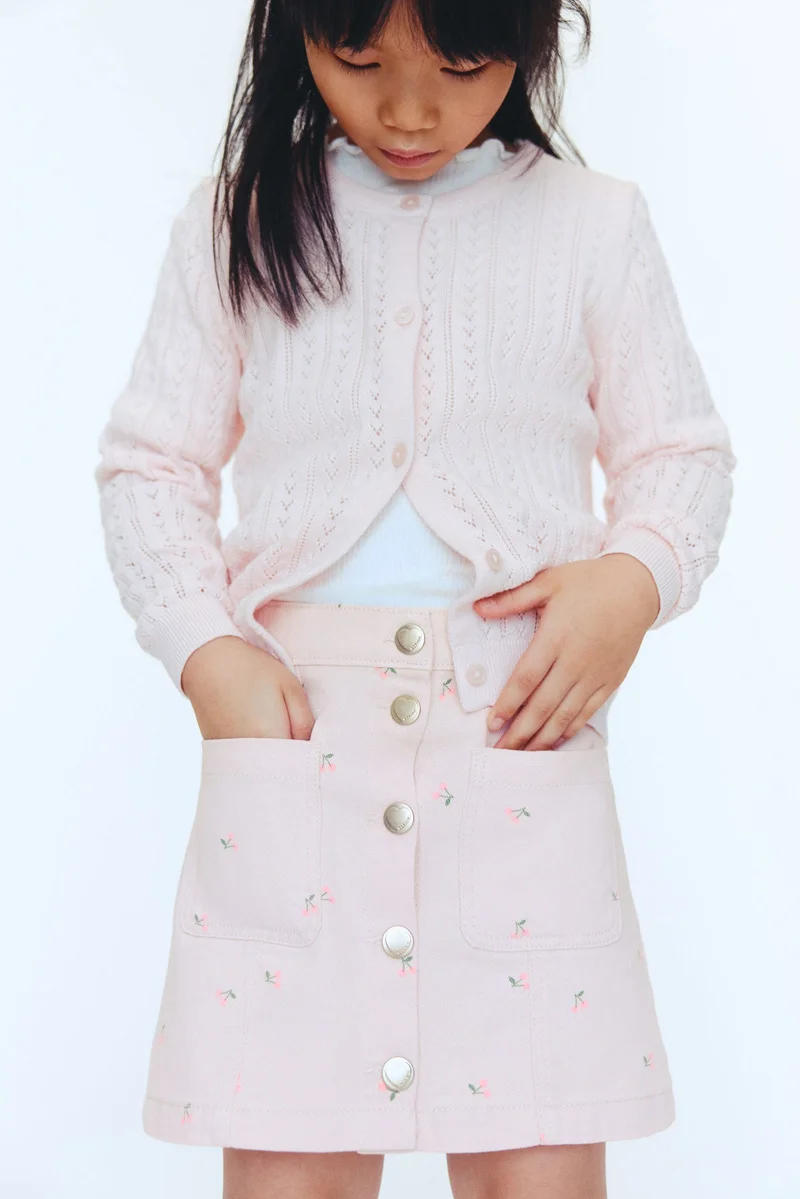 اتش اند ام تنورة من التويل القطني