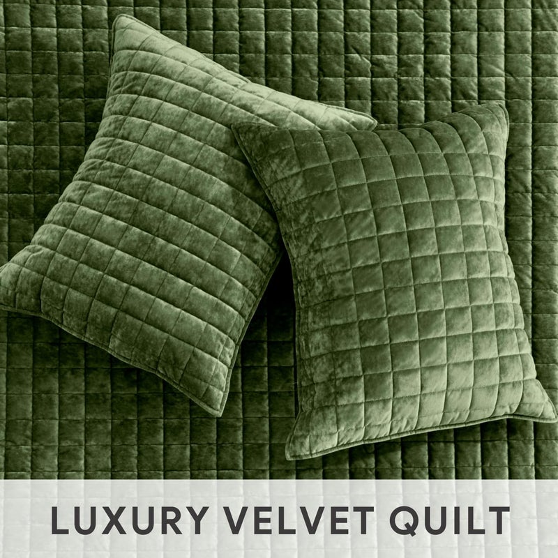 RECYCO Luxury Velvet Quilt Set King Size Bedding Sets, Ultra Soft Velvet Comforter Set, Lightweight Channel Box Stitch Oversized Bedspread Coverlet for All Season, with 2 Shams, Loden Green - Image 4