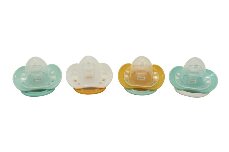 Disney Cudlie Winnie The Pooh Baby 4 Pack of Pacifiers - Image 2