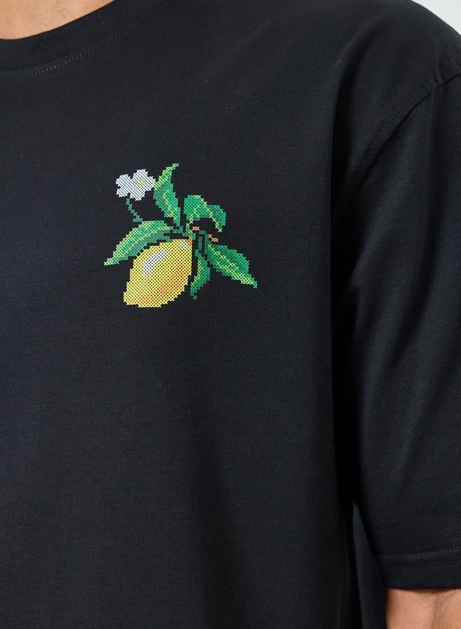 Styli Men Black Graphic Oversized T-Shirt - Image 4