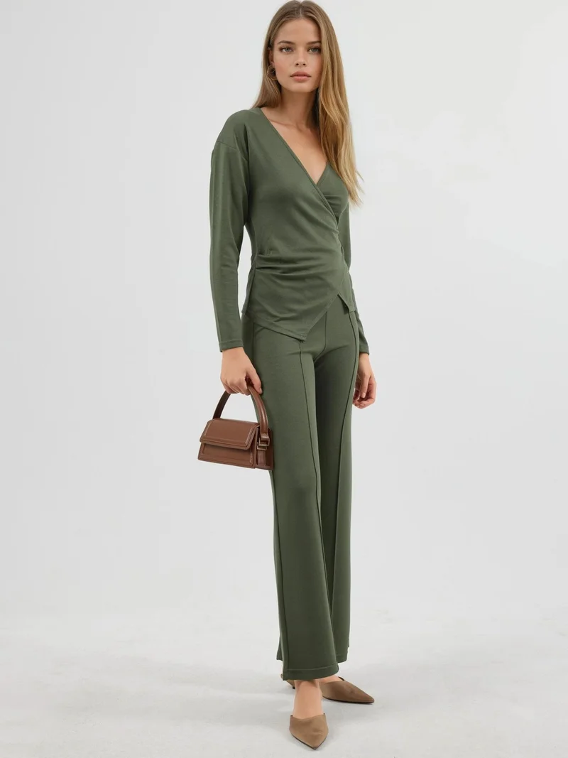 زوبعة طقم بلوزة وبنطلون من مجموعة بيرسان