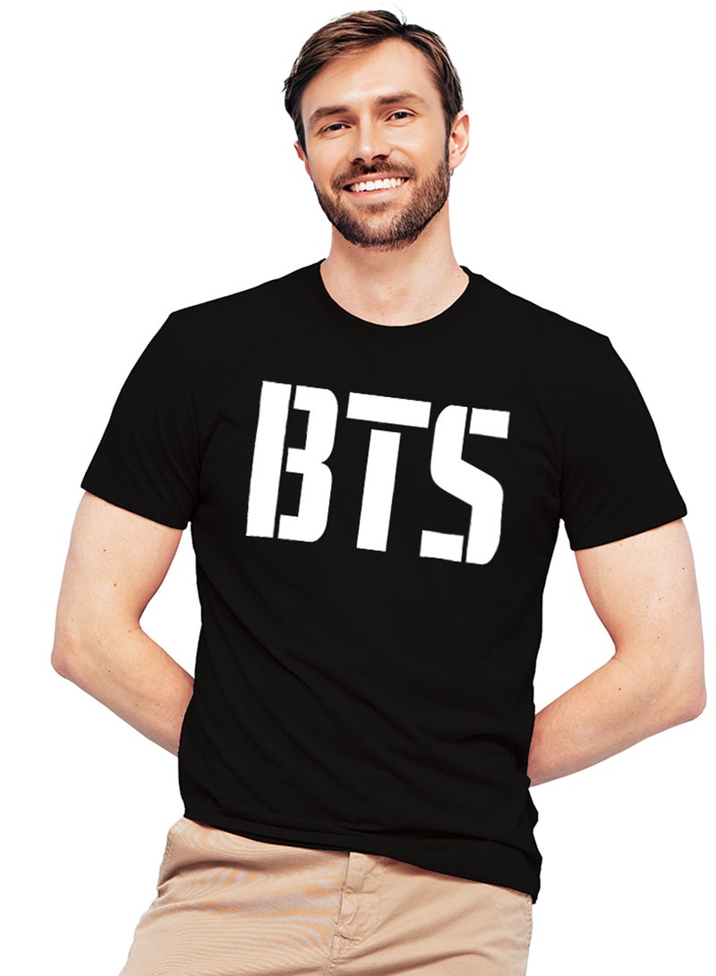 عالم الموضة تيشرت قطن بطباعة عالية الجودة بتصميم شعار BTS - Image 1