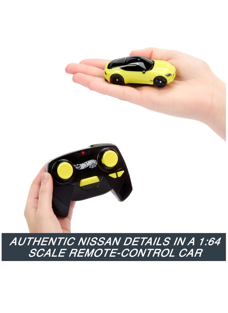 Hot Wheels Hot Wheels Nissan Z 1:64 Remote Controlled Car  - Image 2