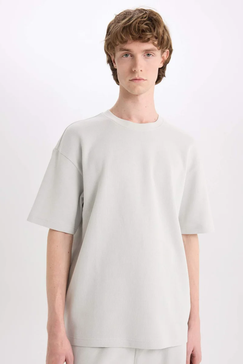 DeFacto Cotton Boxy Fit Crew Neck Short Sleeve T-Shirt