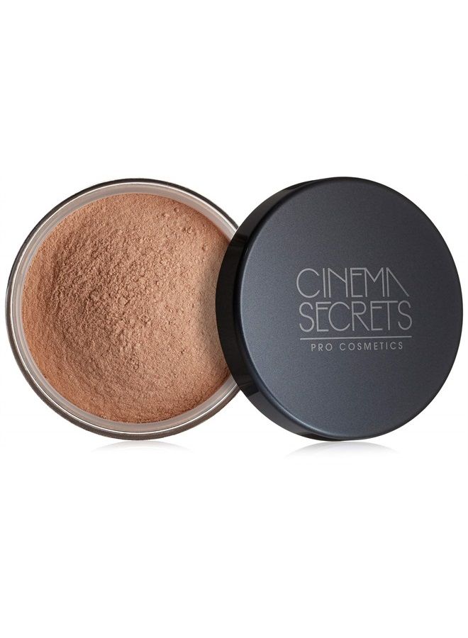 Cinema Secrets Ultralucent Illuminating Powder, Candlelight - Image 5