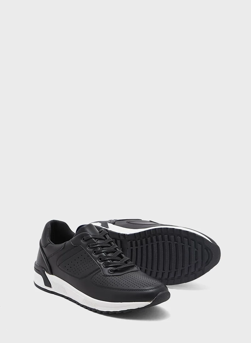 Robert Wood Smart Casual Sneakers