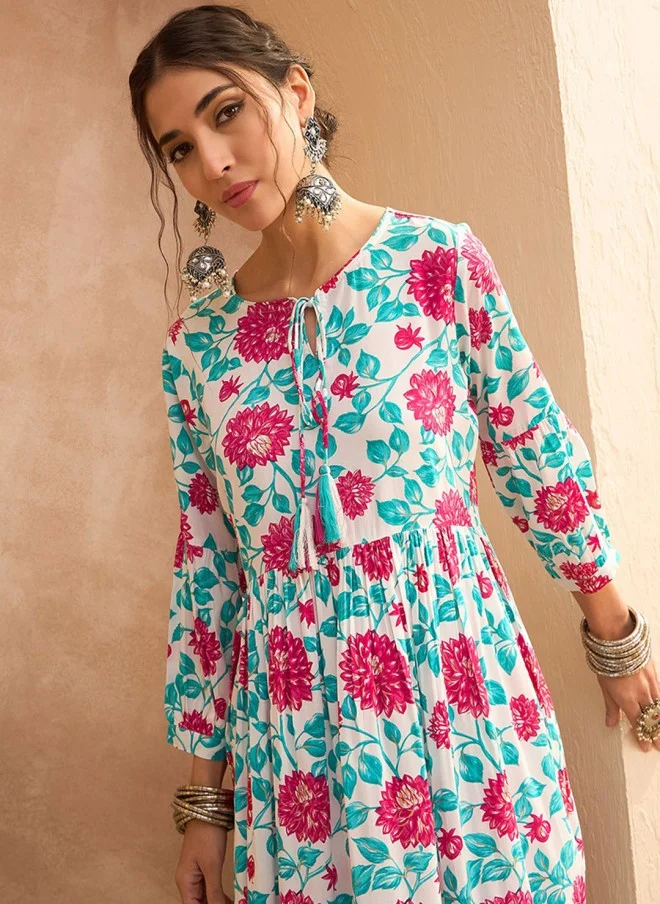 SASSAFRAS Floral Printed A-Line Kurta with Trouser for Women