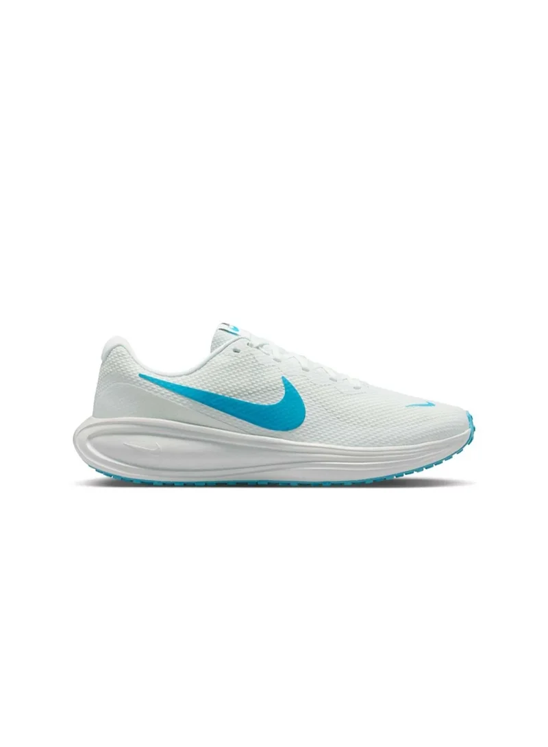 Nike Revolution 8