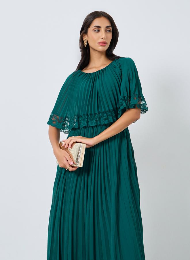 ستايلي فستان طويل سهرة بتفاصيل دانتيل وكسرات - Image 3