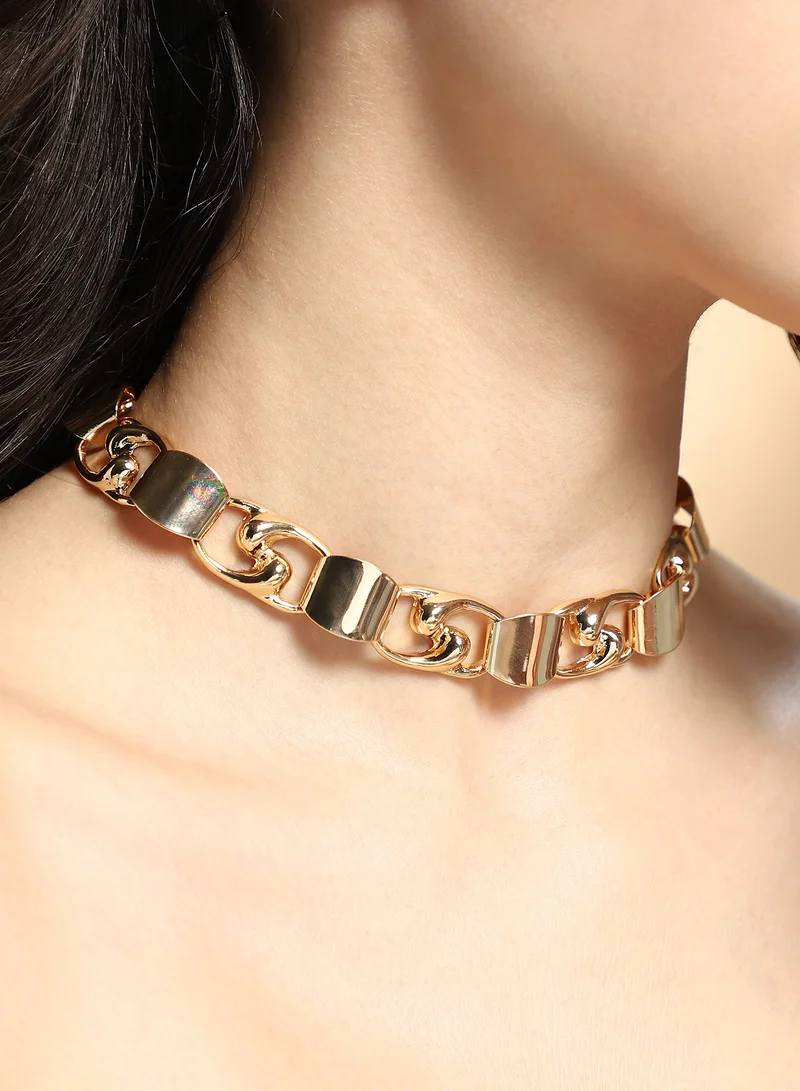 SOHI SOHI Women The SwirlBlock-Link Chain Necklace | California  Colour | One-Size | Metallic Alloy Material | Lobster Clasp Closure | Necklace For Casual & Evening Wear