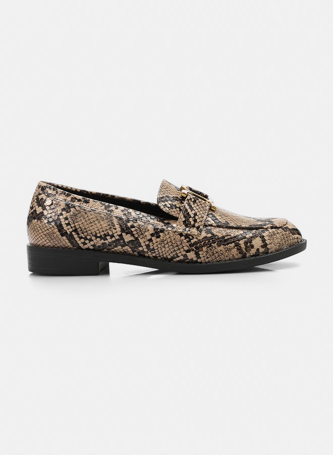 Dejavu Shoes JAL-DVTX-009 Snake Print Loafer with Gold Buckle For Women - Image 1