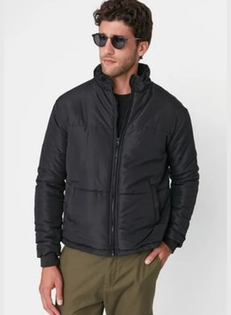 trendyol Black Men's Regular Fit Puffy Coat.